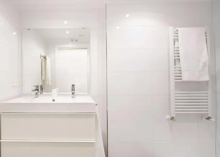 Acogedor Y Luminoso Cerca De La Playa *